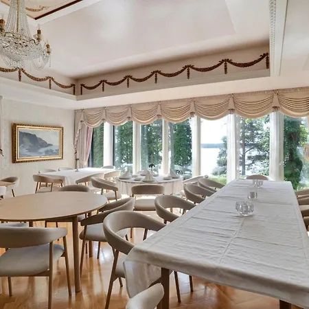 Elvala Luxury Lakeside Estate Near Tampere