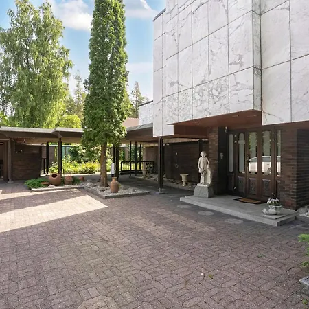 Elvala Luxury Lakeside Estate Near Tampere